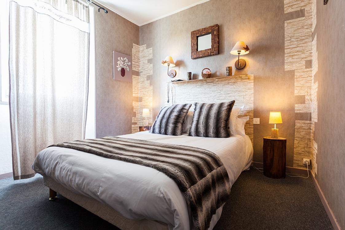 Logis Le Relais Sarrasin Otel Vezenobres Dış mekan fotoğraf
