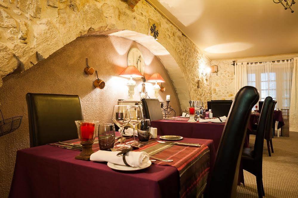 Logis Le Relais Sarrasin Otel Vezenobres Dış mekan fotoğraf