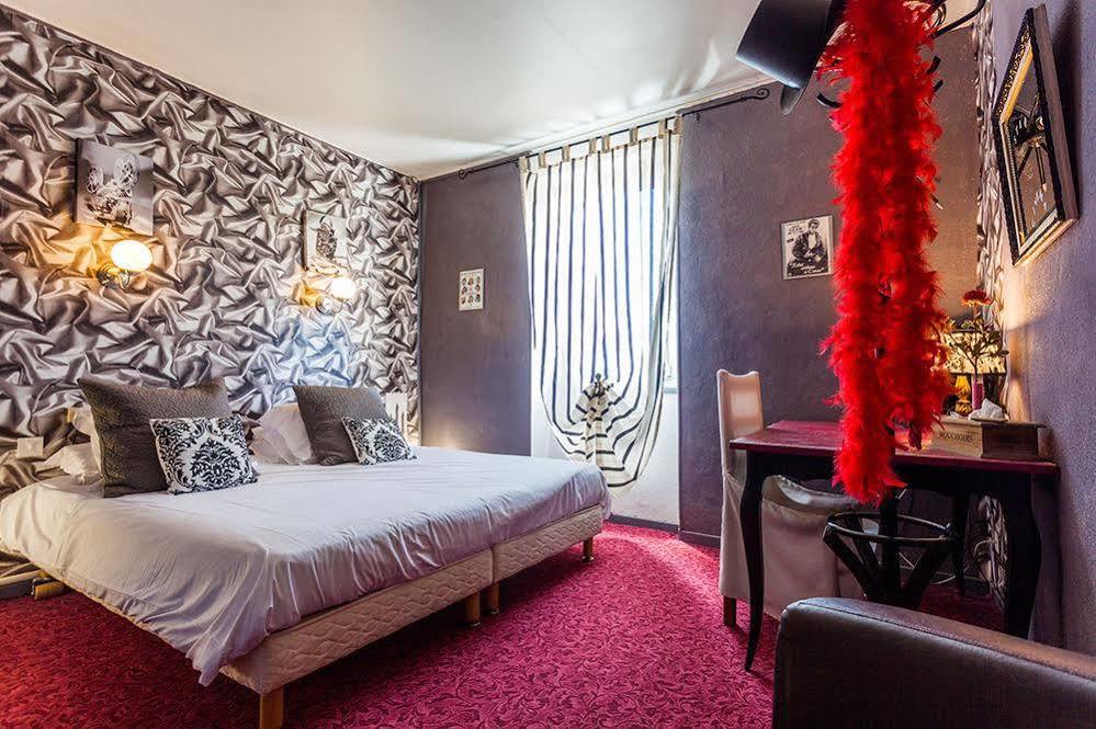 Logis Le Relais Sarrasin Otel Vezenobres Dış mekan fotoğraf